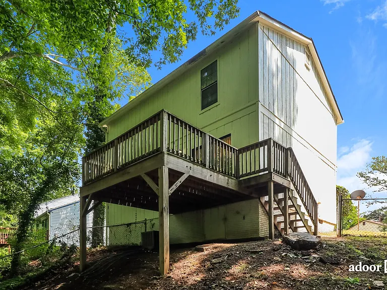 1643 Pecan Log Pl — Photo 15