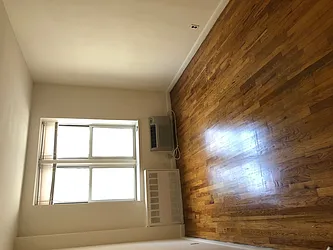 Rented by Eljay Realty, Co.