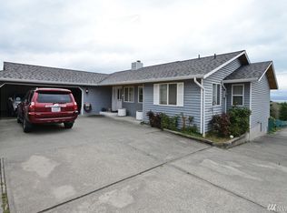 1466 S East Camano Dr, Camano Island, WA 98282