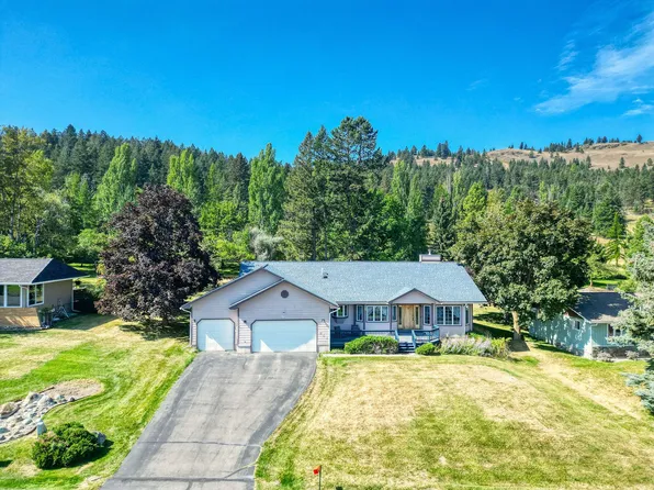 214 Lakeshore Dr, Kalispell, MT 59901