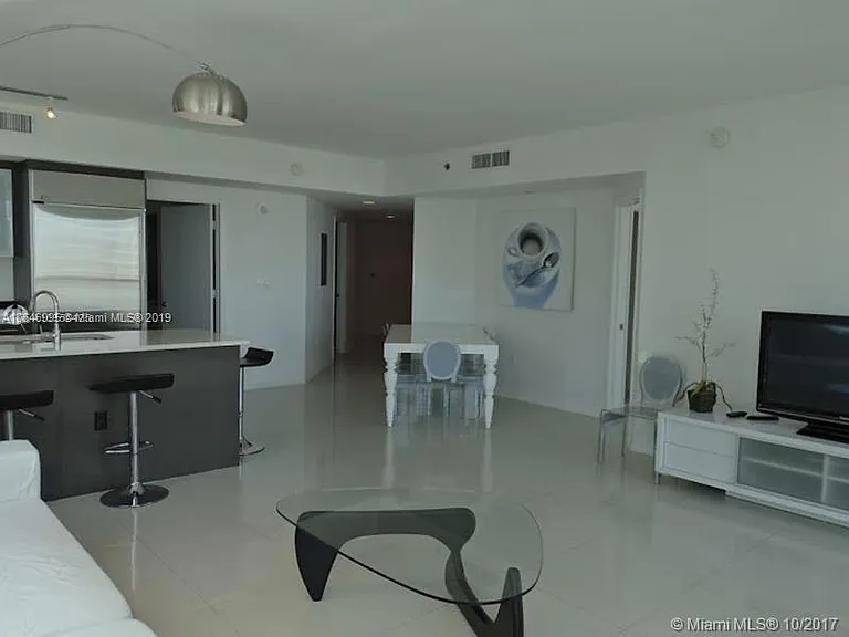 500 Brickell Ave #1902 — Photo 11