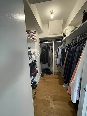 Rented by Olympia House Delaware LP | media 74