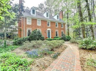 5884 Hammersmith Rd, Stone Mountain, GA 30087