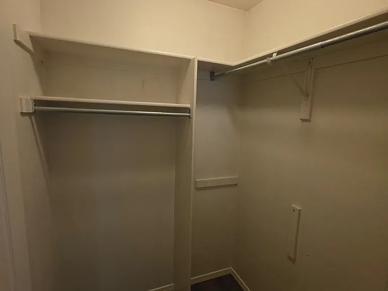 106 Willow Creek Dr — Photo 16