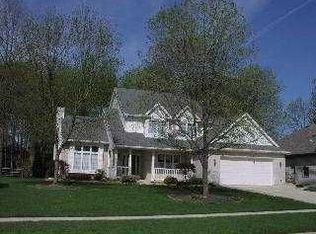 338 Manakiki Dr, Holland, OH 43528