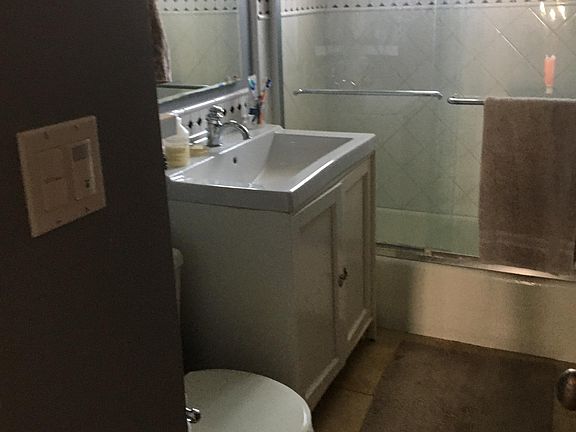 5th image of 4454 41st St
