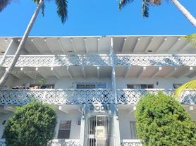 2005 Sans Souci Blvd, North Miami, FL