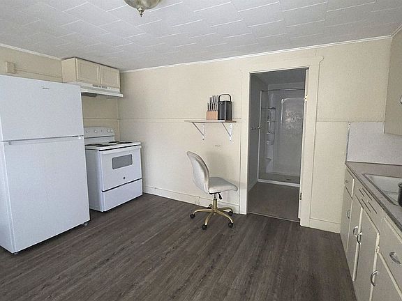5th image of 22 Gerrish Street