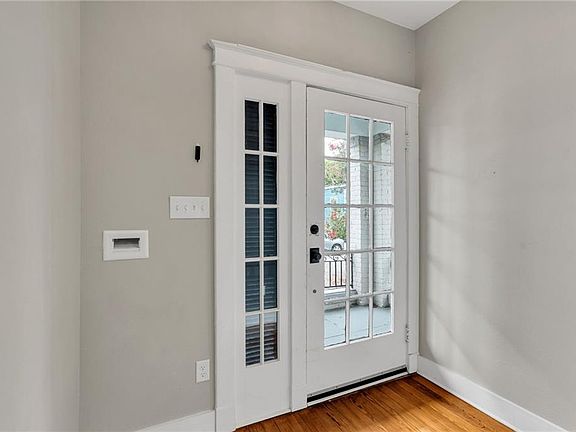 4th image of 2931 Maurepas St