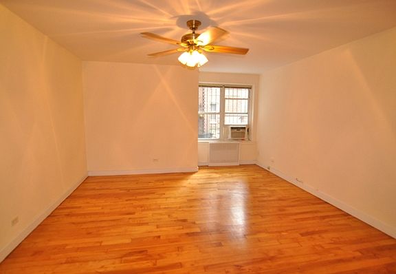 4th image of 39-45 51st St #1C