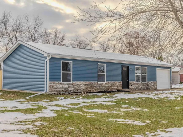 417 Cadillac St, Ligonier, IN 46767