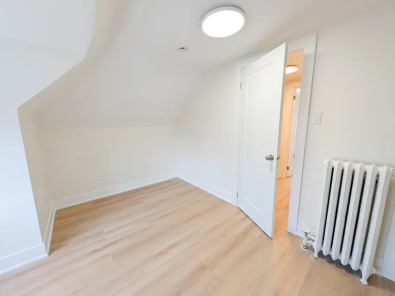 59 Carrick Ave #3 — Photo 16