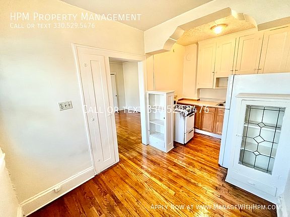 5th image of 1376 W 112th St #204A