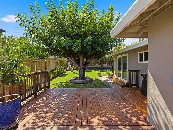 5th image of 5105 Martin Way