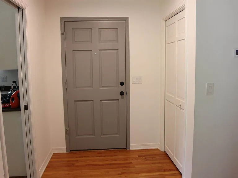334 Jamaica Way — Photo 2