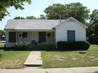 2705 N 30th St, Waco, TX 76708