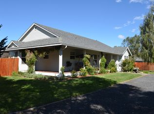 2353 SW Salmon Ave, Redmond, OR 97756