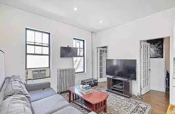 Rented by Corcoran | media 5