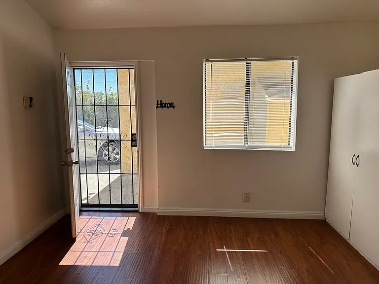14841 Hunter Ln — Photo 6