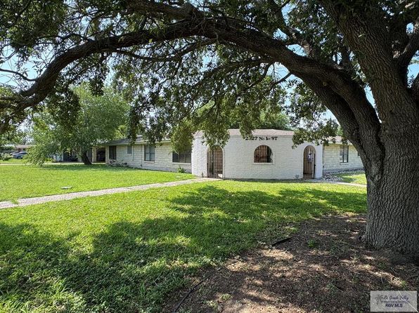 2327 N 1st St #27, Harlingen, TX 78550