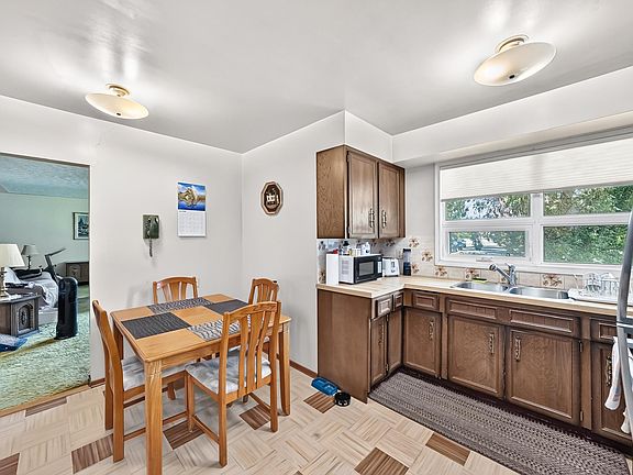 5th image of 15703 84th Ave NW