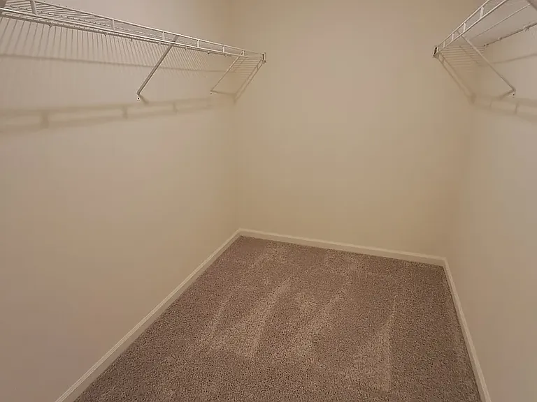2053 Trailside Dr — Photo 13