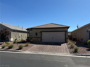 5814 Steinbeck Valley St, Las Vegas, NV 89113