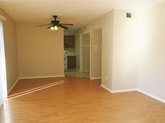 4th image of 8766 Carroll Cir APT 1