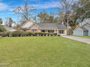 26 Ardmore Ave, Beaufort, SC 29907