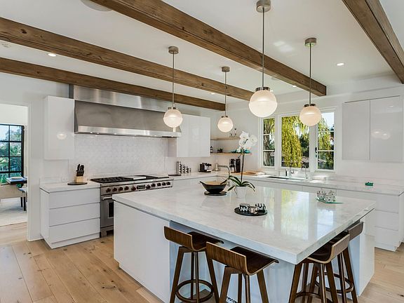 Chefs Kitchen