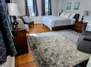 32 Market St #1, Newburyport, MA 01950