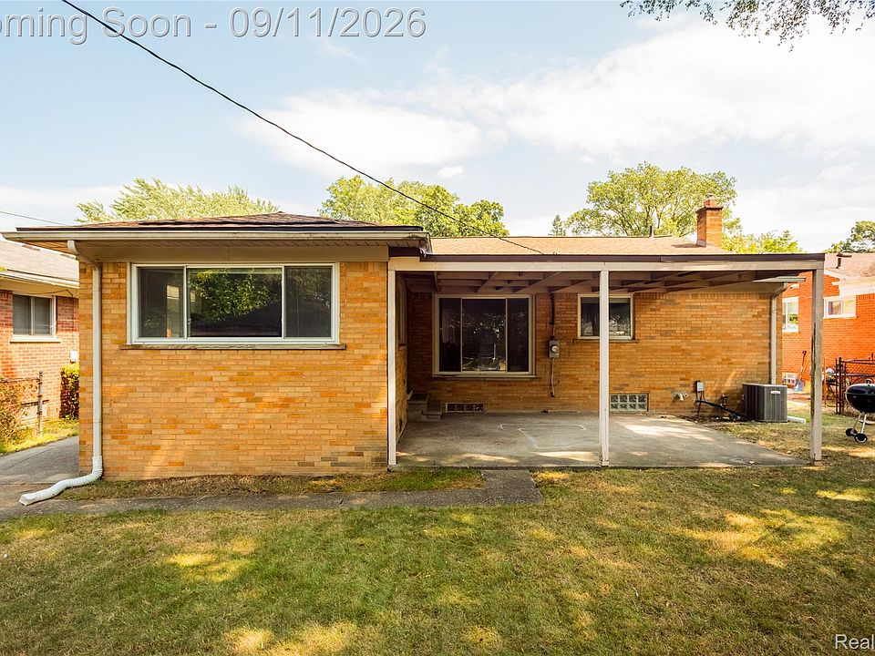 24031 Seneca Ave, photo 25