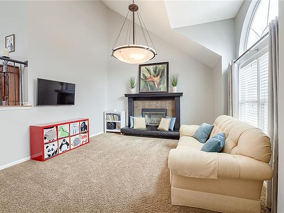 4th image of 6232 W 156th St