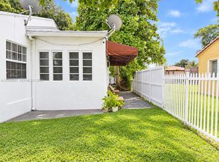 9260 Little River Blvd #B, Miami, FL 33147