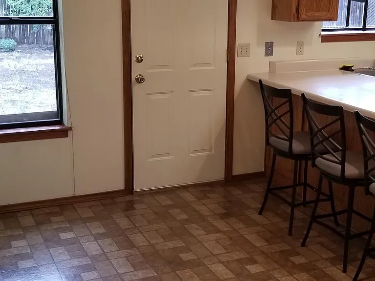 2599 N Fox Hill Rd — Photo 12