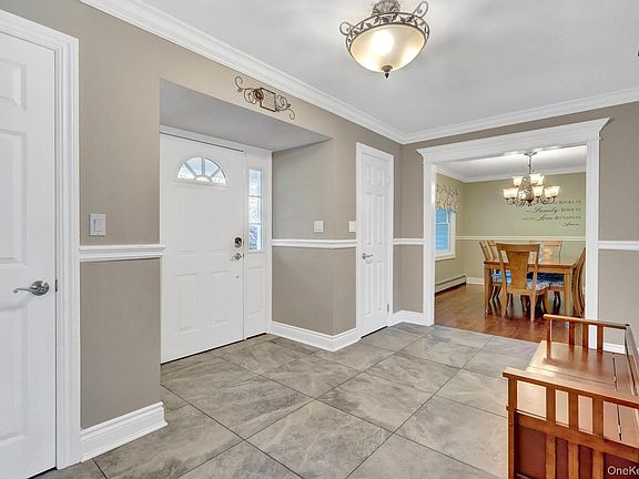 4th image of 15 Wiigs Road