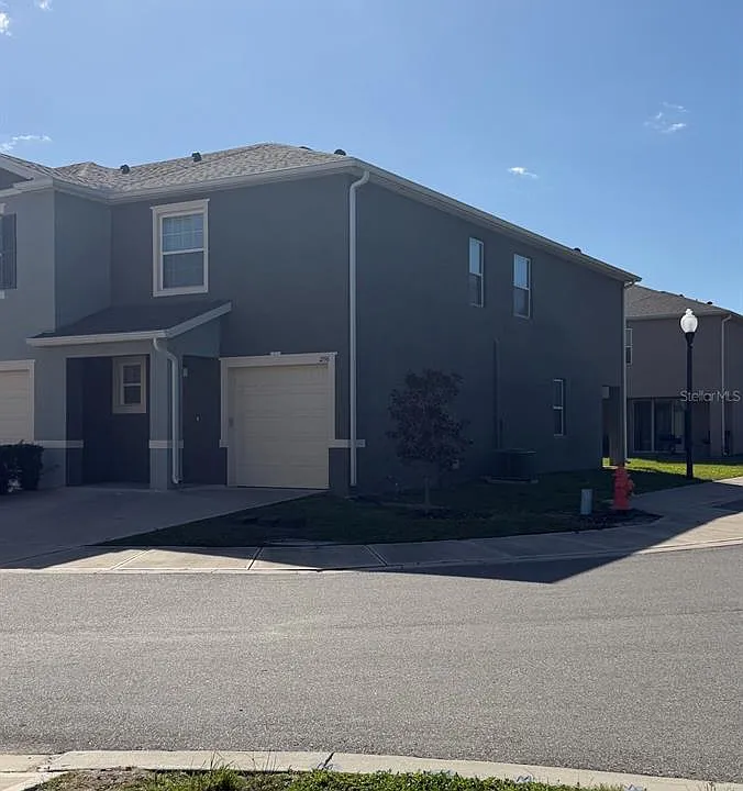 1296 Yellow Finch Dr