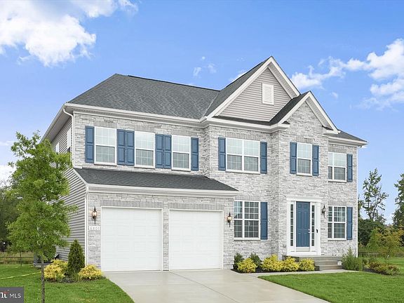 3rd image of 6801 Fountain Park Dr