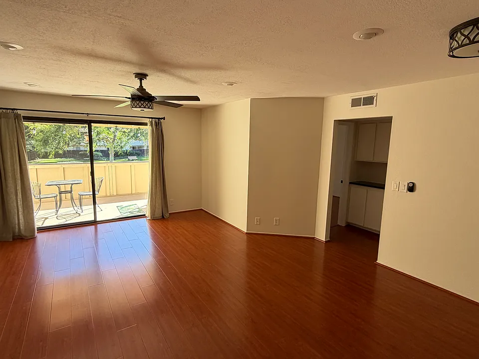 3254 Kimber Ct #112