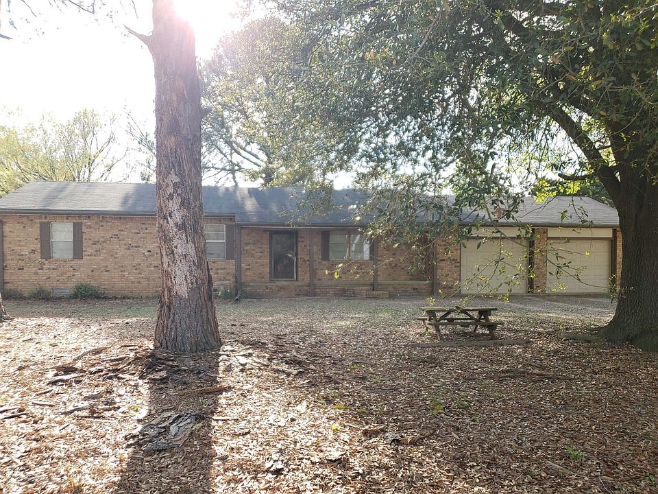 1st image of 205 County Road 1111