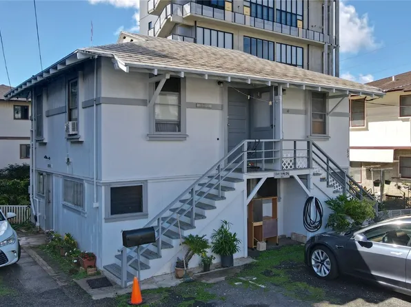 1813 Algaroba St #B1, Honolulu, HI 96826
