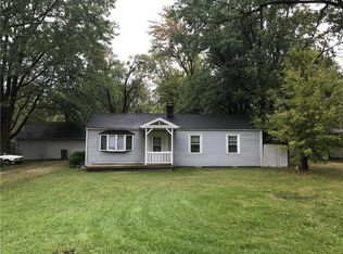 6221 E 42nd St, Indianapolis, IN 46226