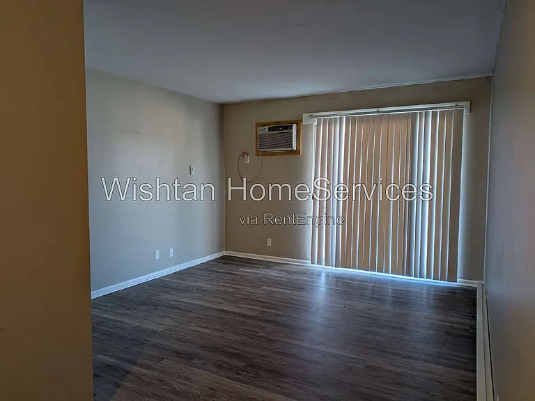 201 Charleston Blvd #1 — Photo 8