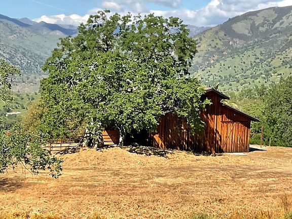 3rd image of 41652 W Mynatt Drive #2