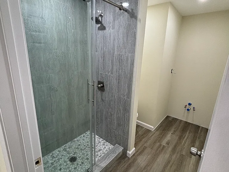 4728 Crenshaw Ave — Photo 5