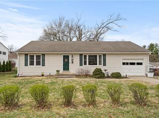 8208 Madison Ave, Kansas City, MO 64114