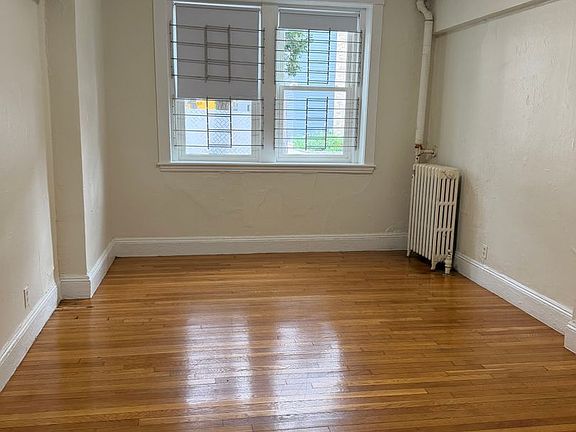 2nd image of 112 Washington St #2B