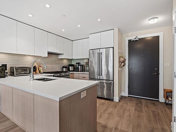 3rd image of 8508 Rivergrass Dr #409
