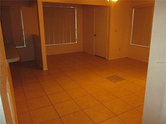 3rd image of 1613 Columbia Arms Cir Unit 143