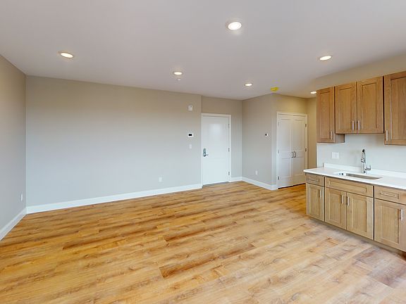 2nd image of 100 Revere St #507